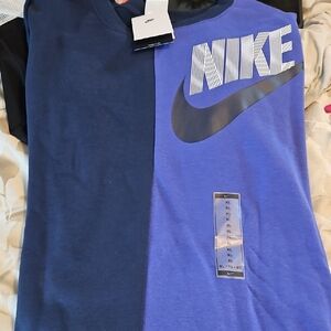 Nike Women's Two-Tone Blue and Black Sweatshirt